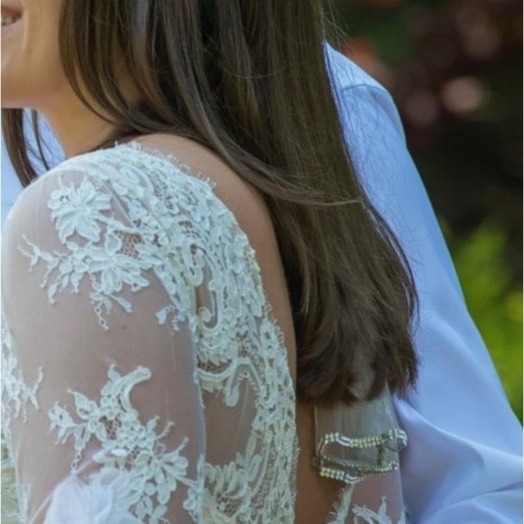 MARCHESA Jeweled Lace Wedding Headpiece main image 5